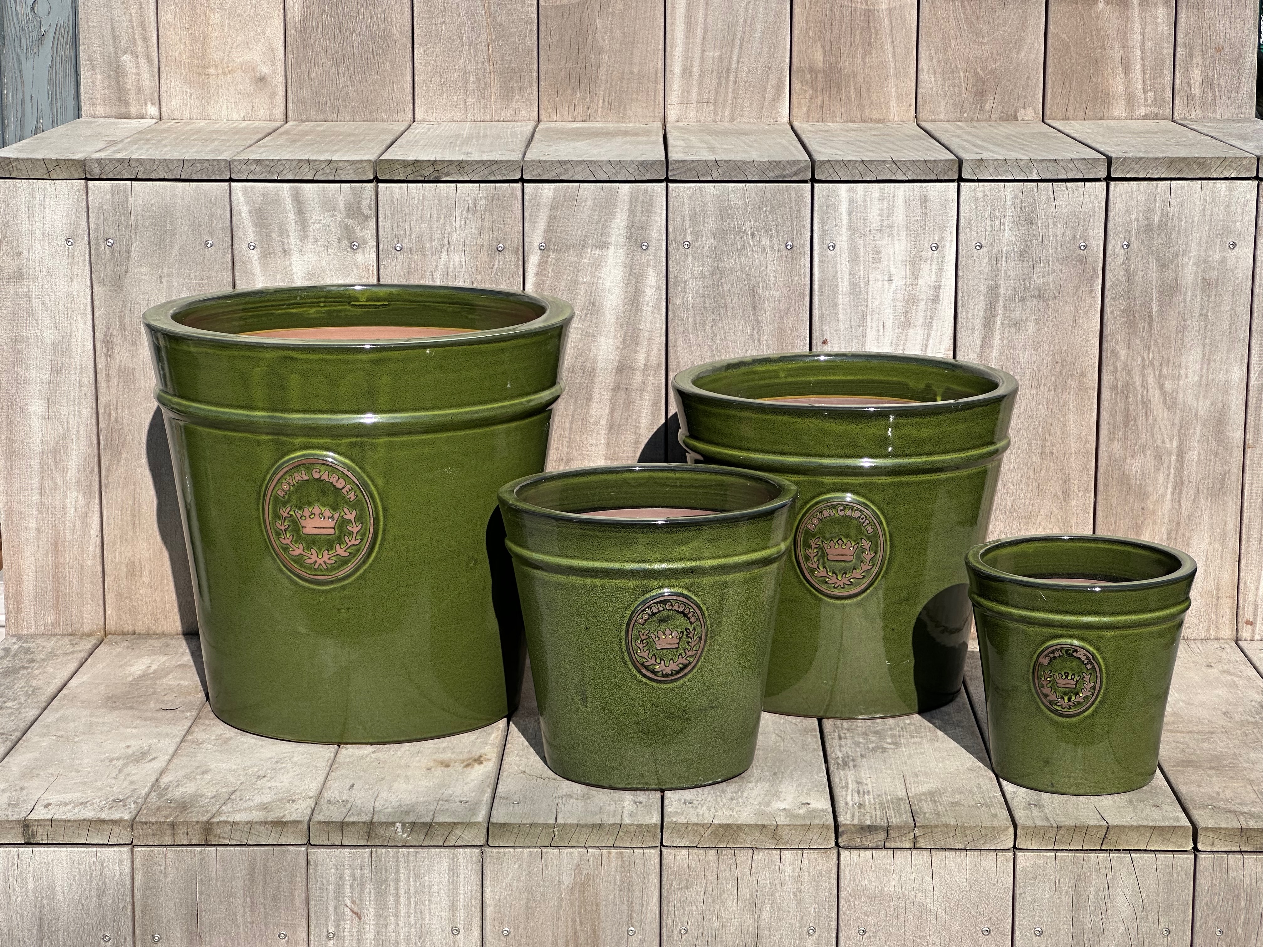 Květináč tmavě zelený