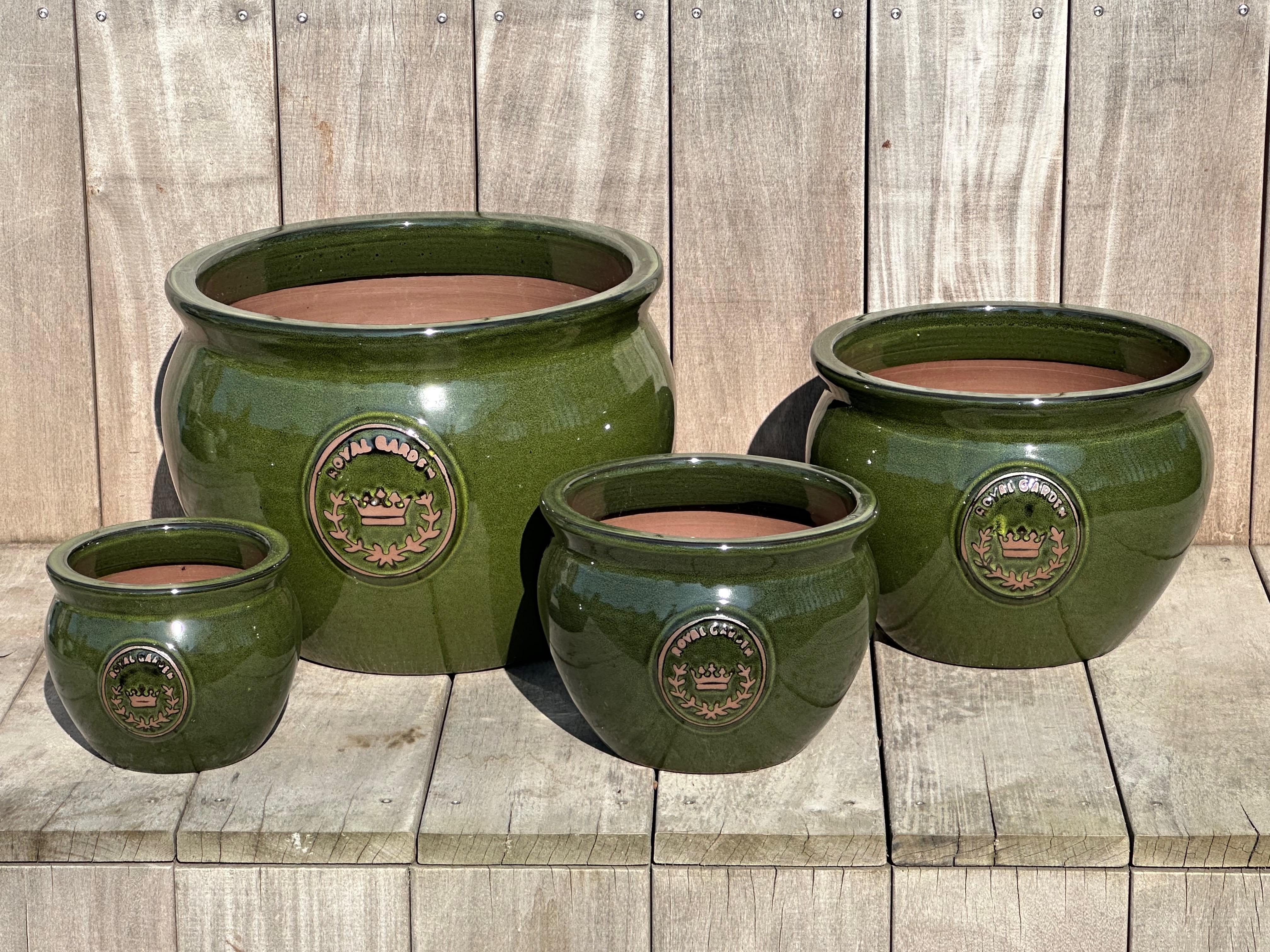 Květináč tmavě zelený